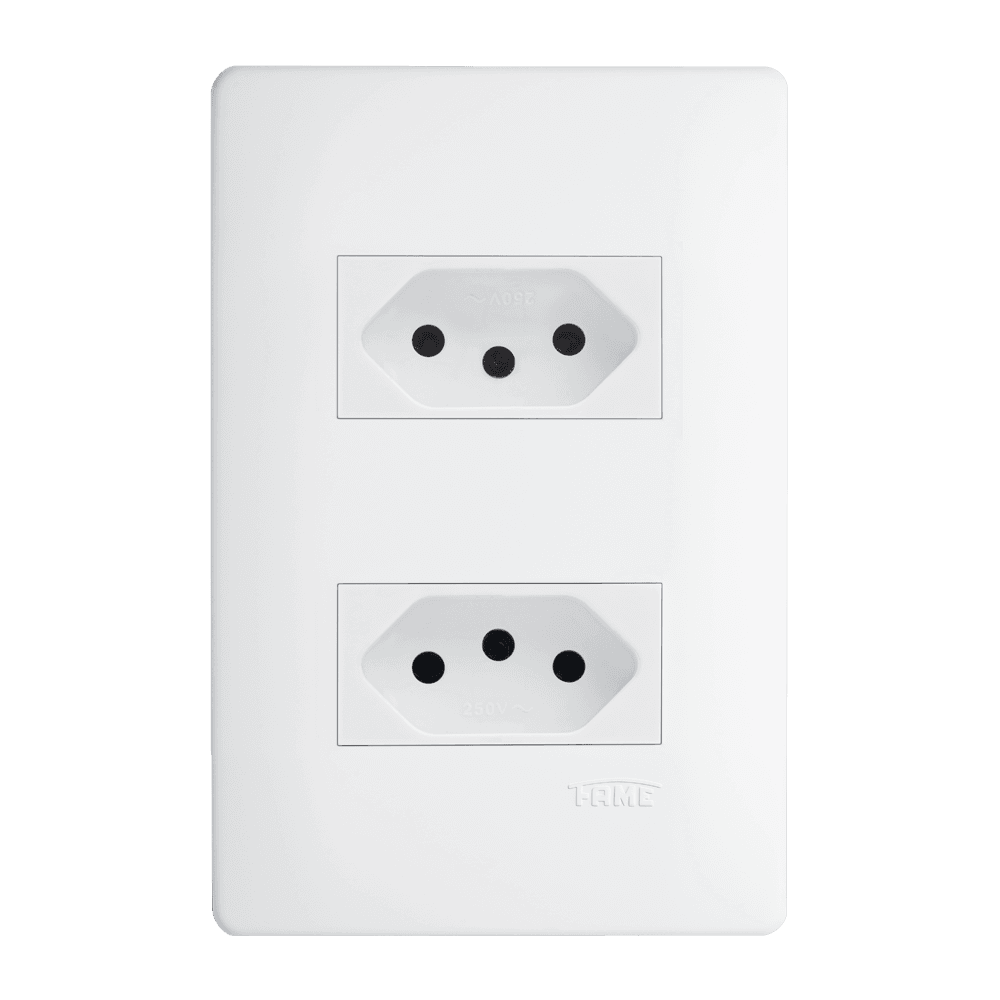 2 Tomadas 2P+T 10A/250V~ Distanciadas - Habitat